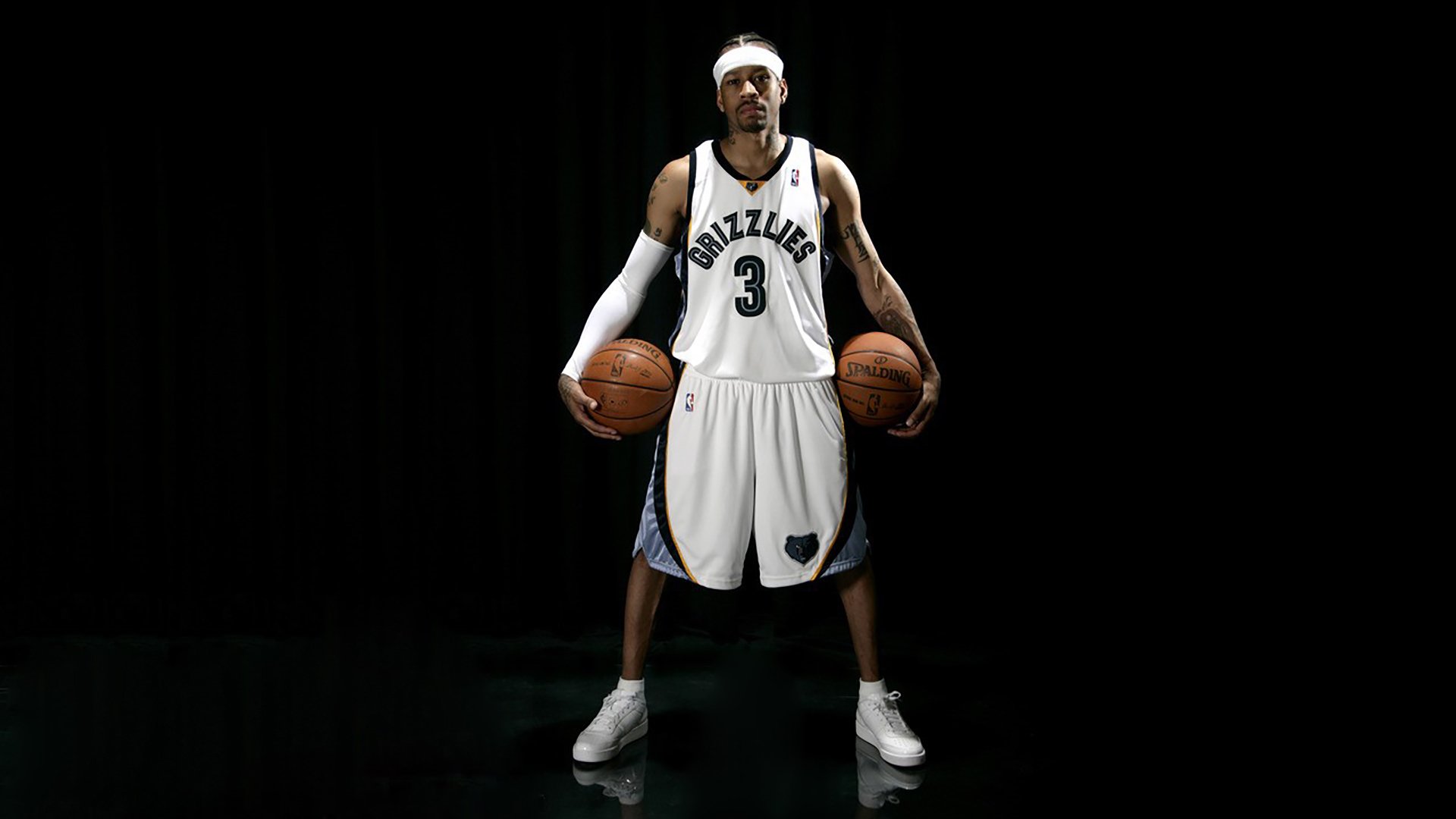 体坛乱战，巴塞罗那篮板制胜，多特蒙德备战NBA，广州亚冠临场应变